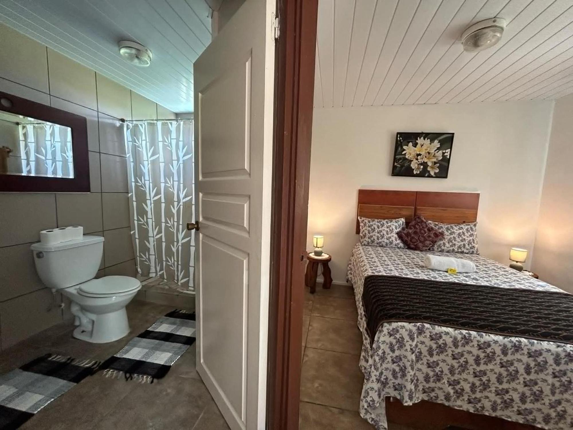 Chez Tamatuamai Hotel Avatoru Ngoại thất bức ảnh