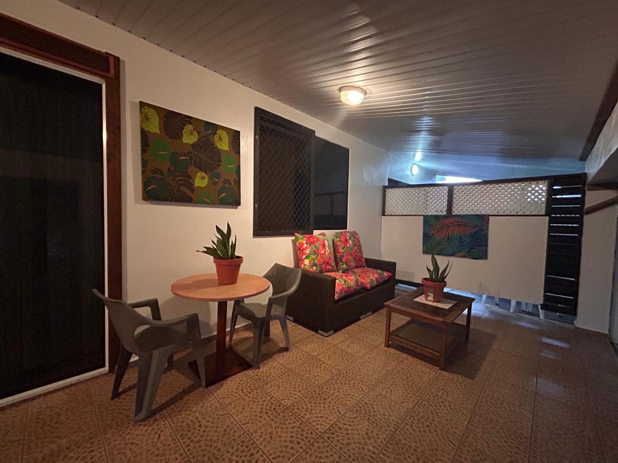 Chez Tamatuamai Hotel Avatoru Ngoại thất bức ảnh